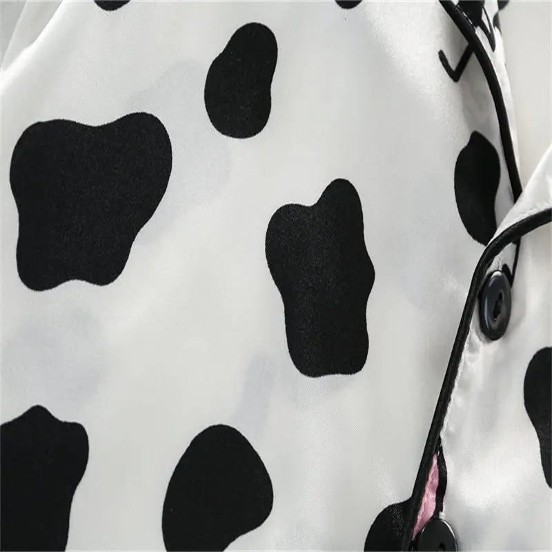 Boys Girls Kids Pajama Sets Cartoon Cow Short Sleeve TShirt Tops with Pants Toddler Baby Sleeping Clothes Pijamas Sleepwear 250517z