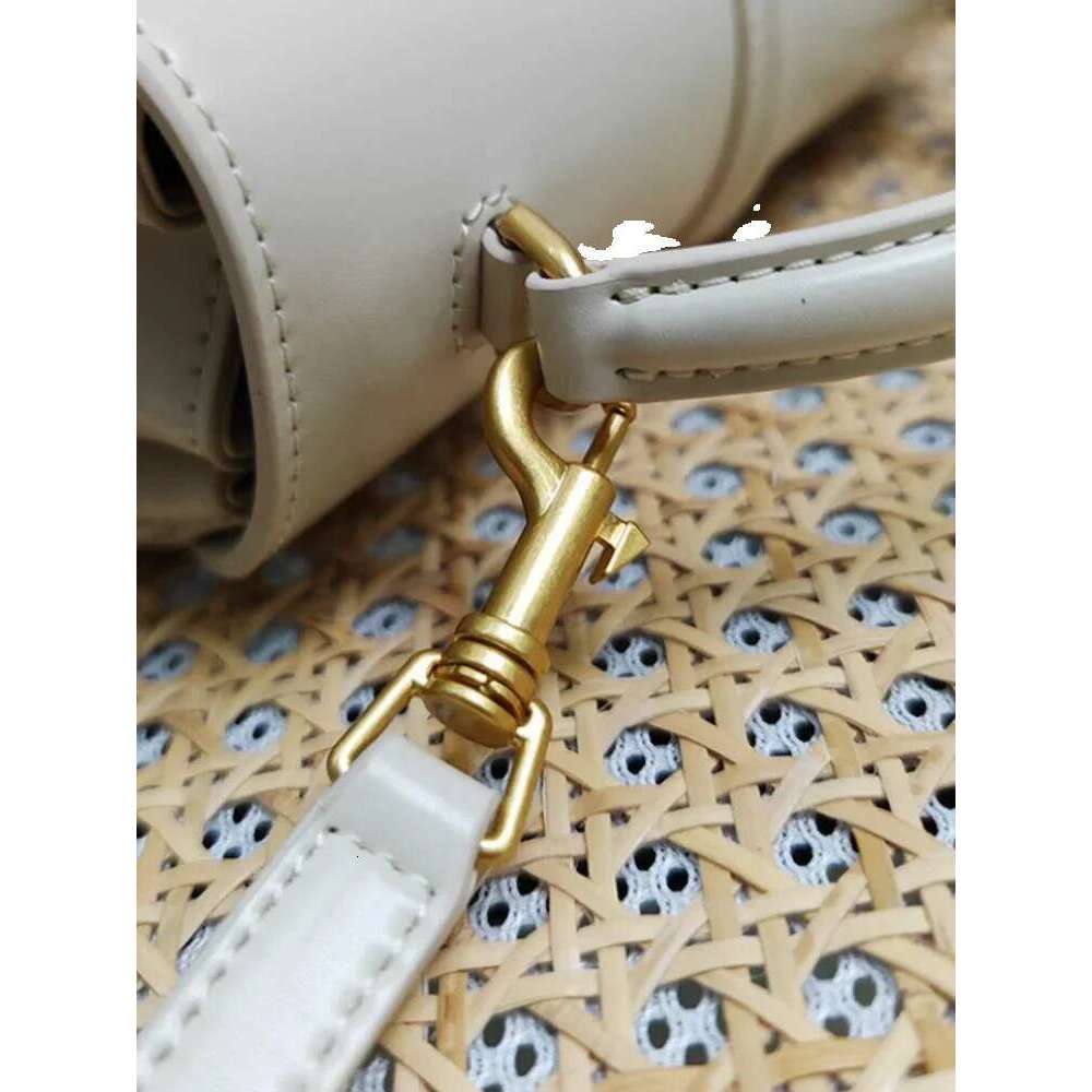 Designer Luxury Fashion Women Small Casual Totes Handbag Lock Hasp Flap Bag Ladies High Quality Cow Split Leather Shoulder Bags Pouch