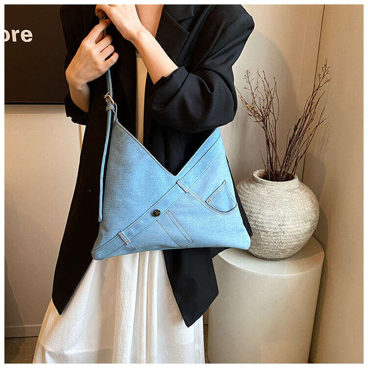 New Versatile Washed Denim Canvas Shoulder Fashionable Large Capacity Personalized Outdoor Shopping Bag