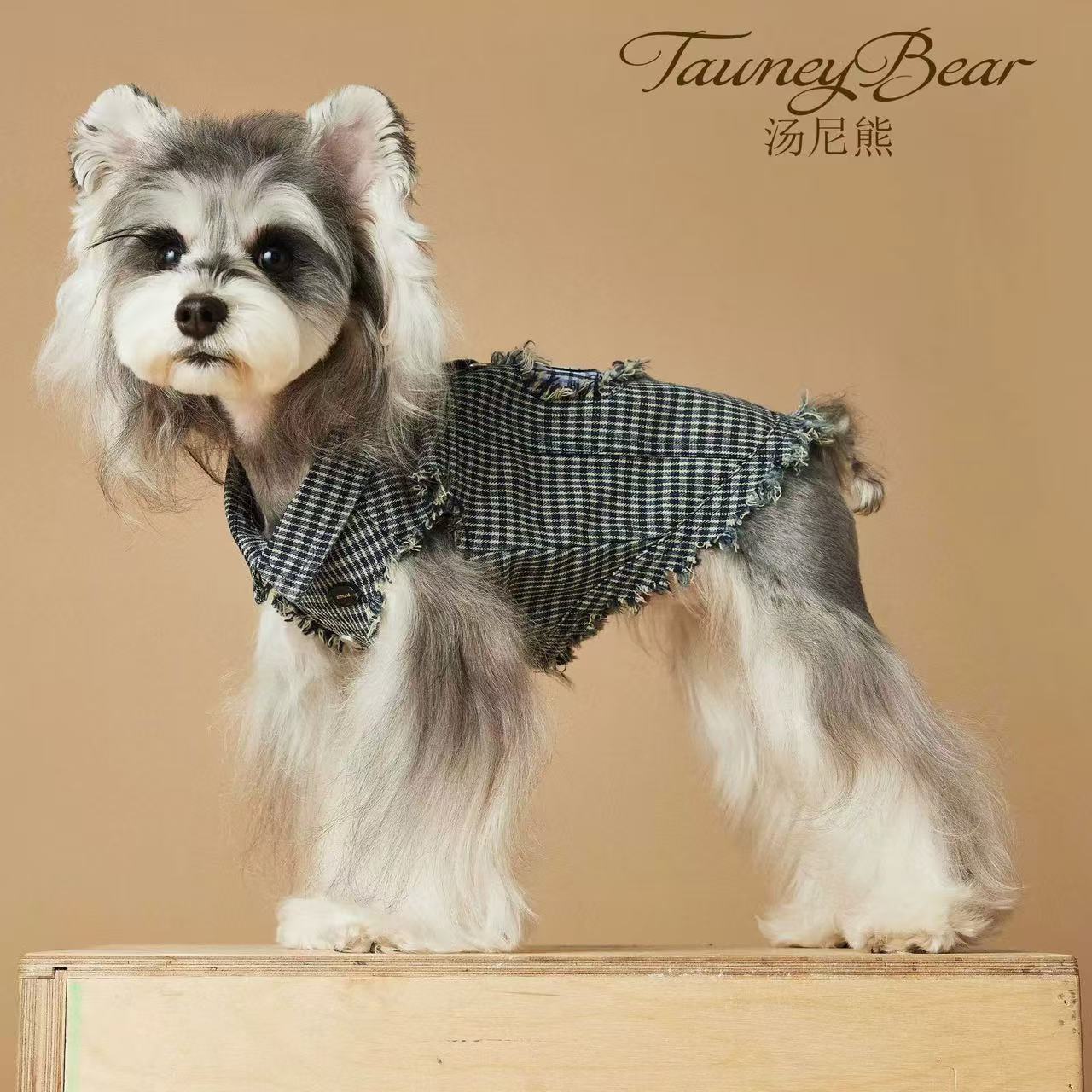 T00298 Dog clothes pet Tang suit vest autumn and winter comfortable anti-hair loss small dog schnauzer cat clothes