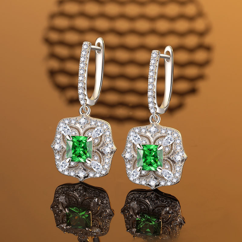 S925 Sterling Silver Green Gemstone Jewelry Set with Necklace, Earrings, and Ring for Women, Luxury and Elegant Design