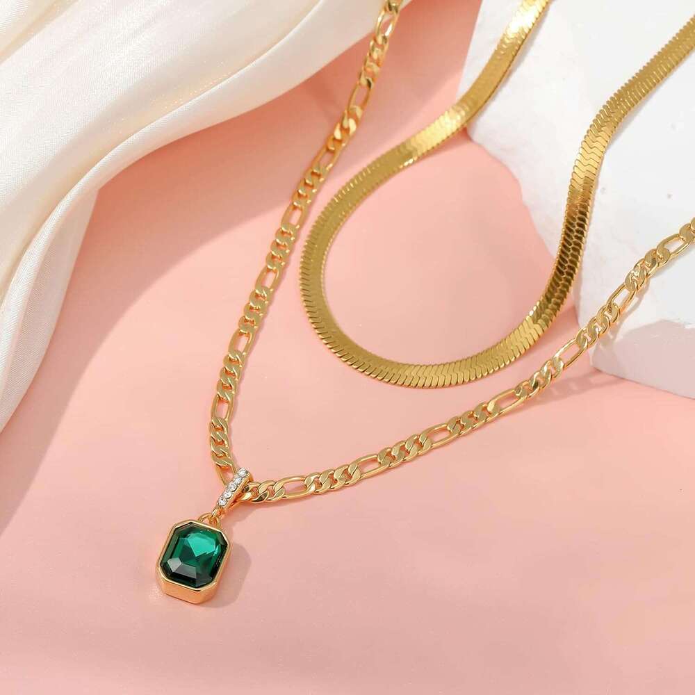 Women's gold gold-plated emerald pendant rectangular necklace, suitable for teenagers, layered necklace jewelry gift