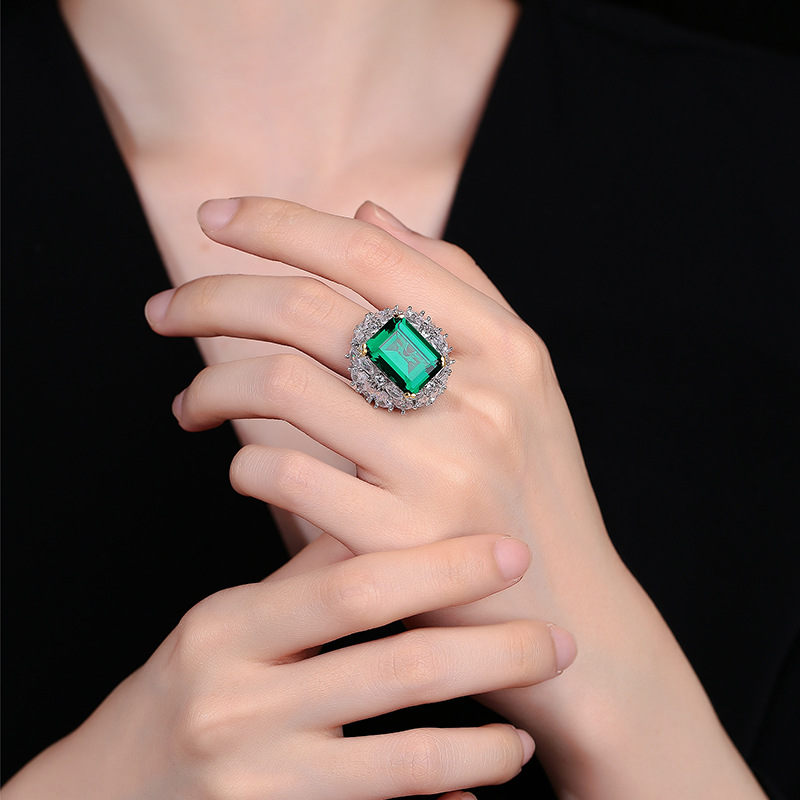 Luxury S925 Sterling Silver Green Gemstone Ring for Women, Featuring Emerald Design and High-Quality Silver, Ideal for Fashion and Special Occasions