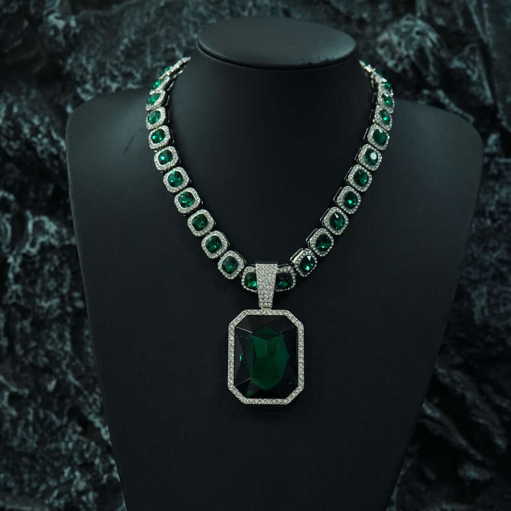 Hot selling color alloy pendant paired with colorful Cuban necklace hip hop cool necklace