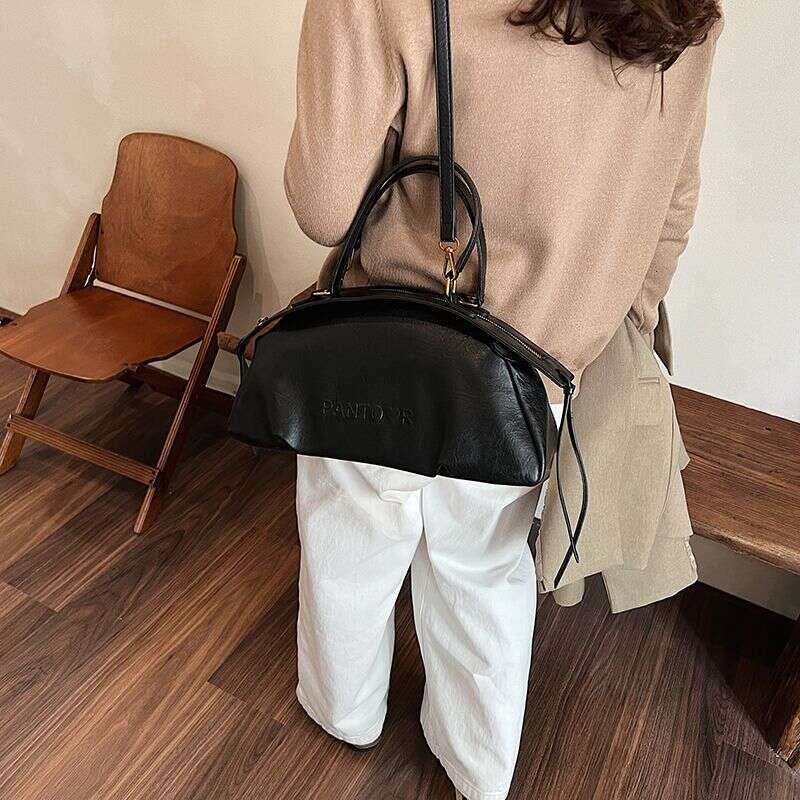 High-end Niche Underarm for Women 2025 New Autumn Winter Fashion Handbag Versatile Commuter Shoulder Bag