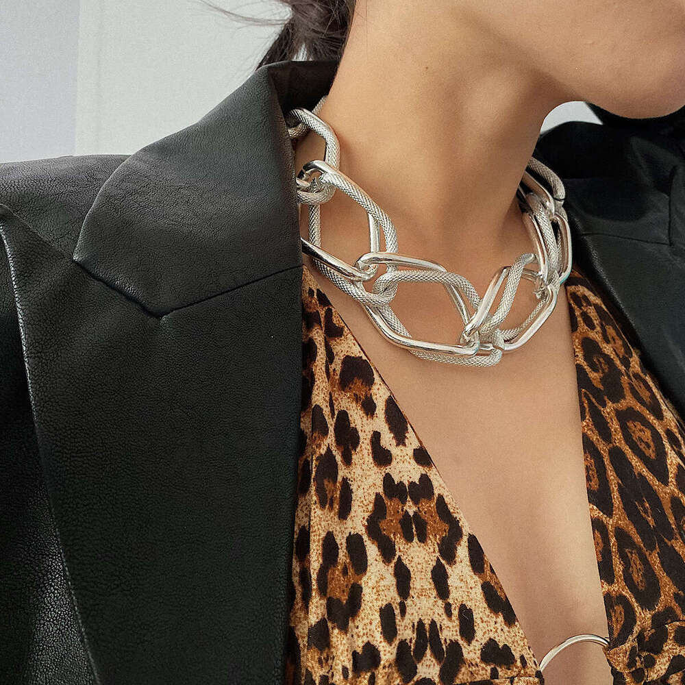 Adornment personality exaggerated hip hop smooth frosted women alloy thick chain necklace decoration