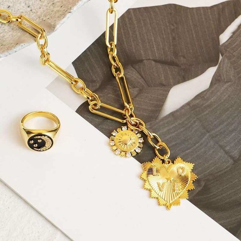Chunky for Women Trendy Gold Sun Pendant Necklaces Heart Choker Necklace Coquette Love Jewelry