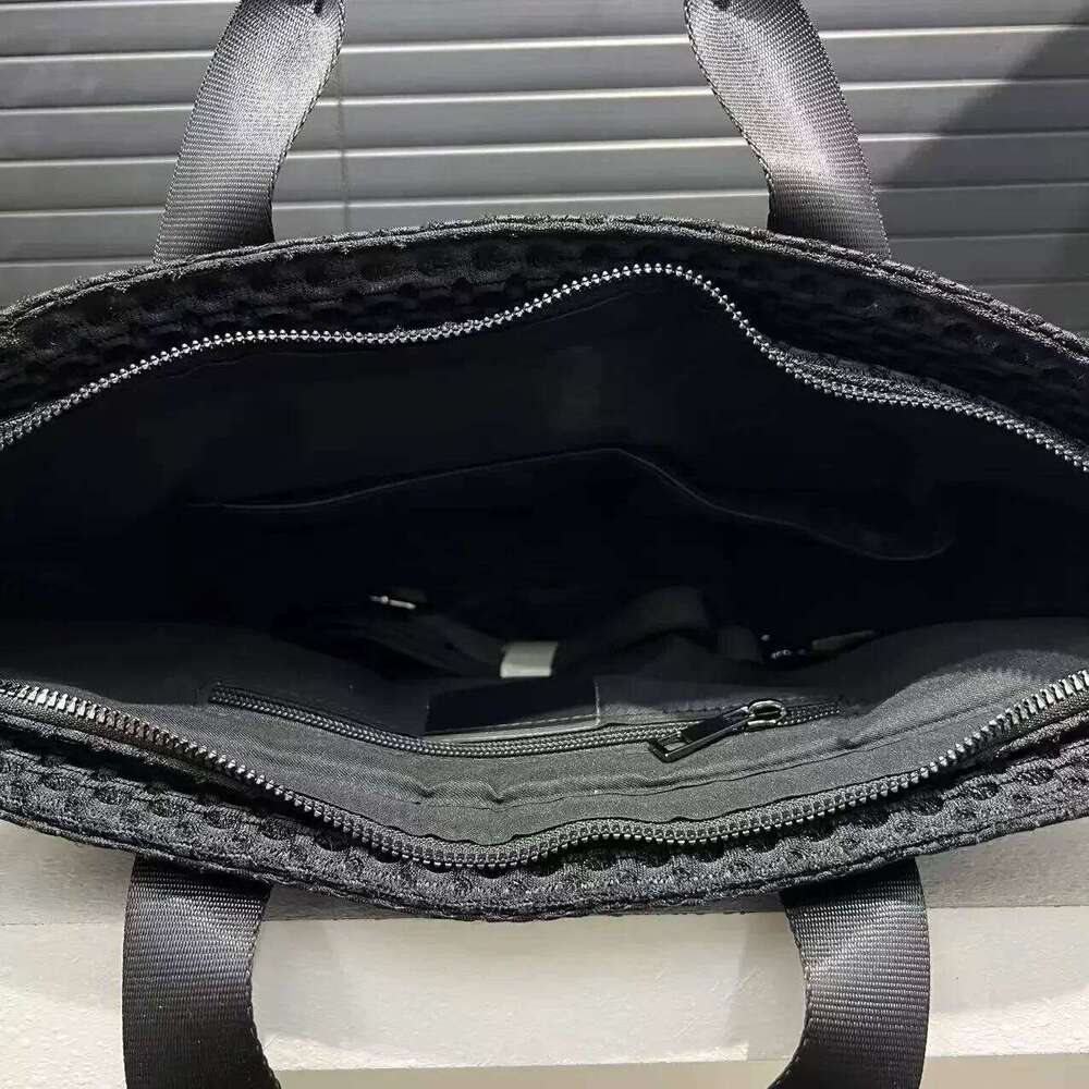 Women's Bags Designer Fashionable Casual Women's Mesh Handbag, Lightweight And Multi Pocket Splicing Handbag Suitable For Daily Use