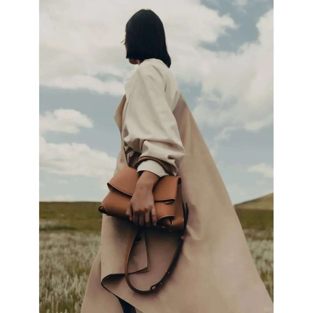 Accordion tote bag foldable convertible shoulder strap with smiling pattern a must have for women s delicate commuting