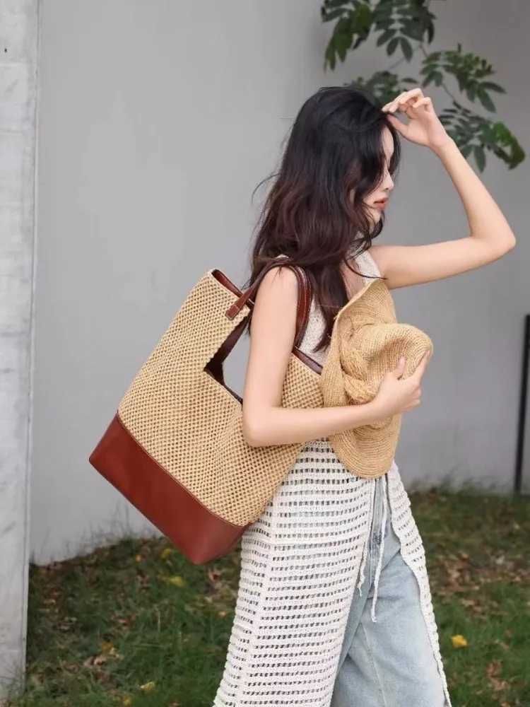 French Style Women Summer Straw Totes Handbag Large Capacity Cow Leather Spliced Shoulder Underarm Bag Casual Holiday Beach Bag W250524