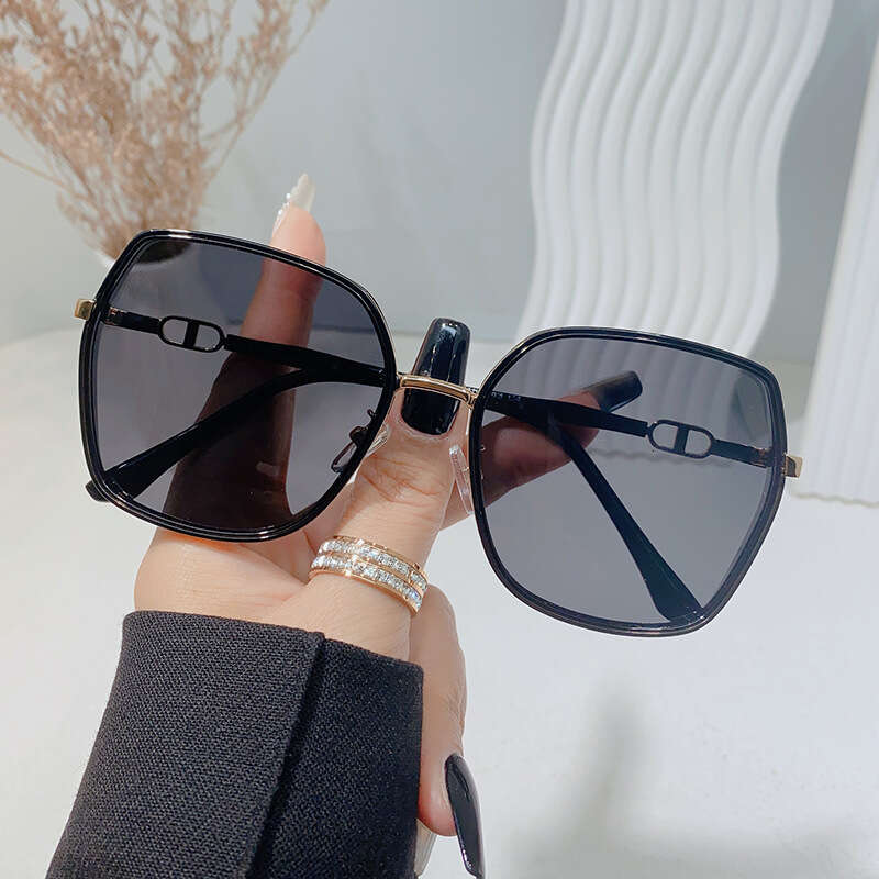 DHgarget Sunglasses For Women, Summer Sun Protection And UV Protection, 2024 New Trendy Face Sunglasses, High-end Polarizing Glasses