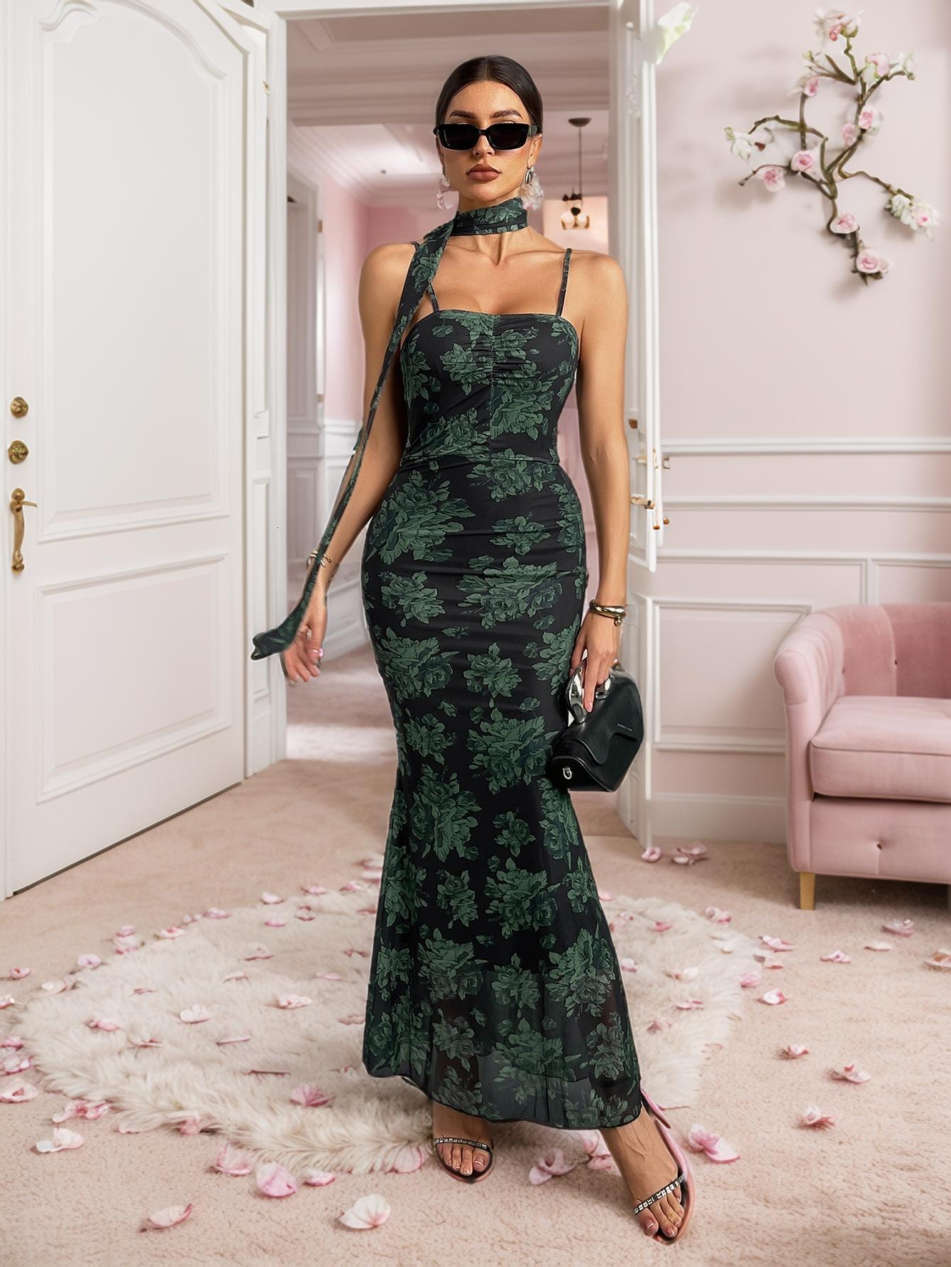 Summer 2025 new French style spicy girl slim fit dress with printed suspender skirt for women