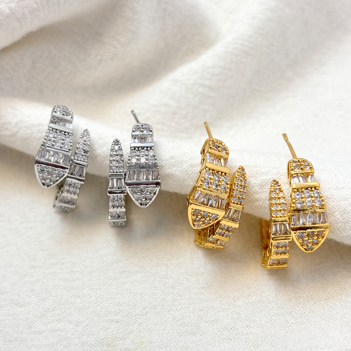 New Arrival European and American Cross border Zircon Snake shaped Earrings for Women Unique Design