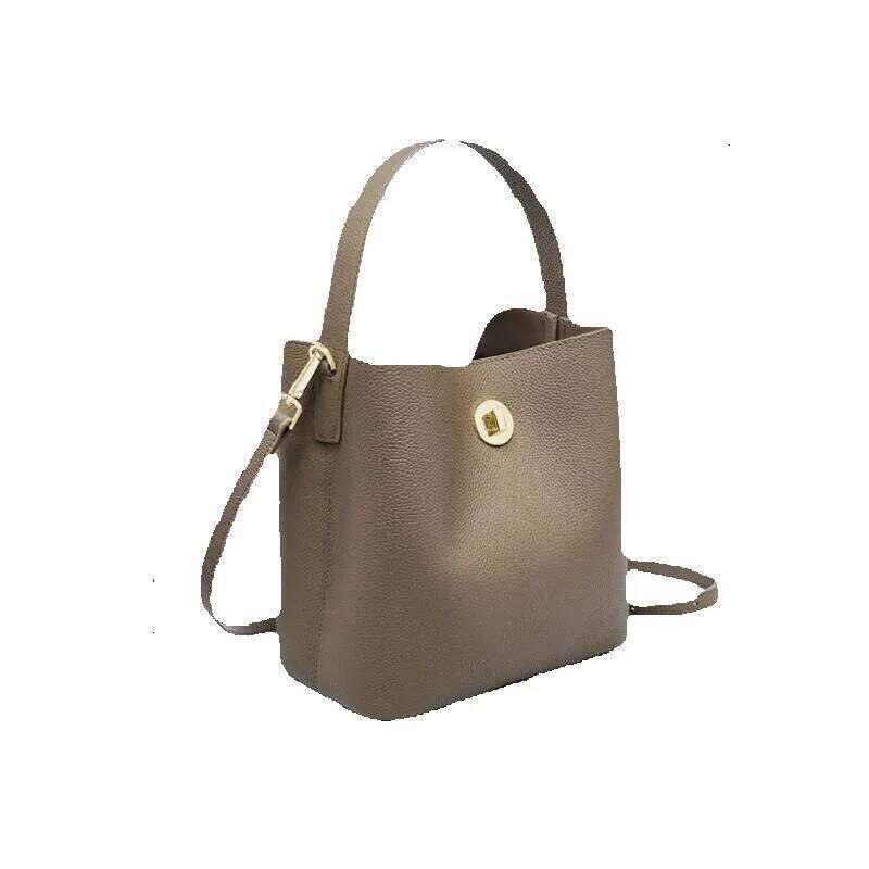 Designer Luxury Designer Luxury 2024 New Women's Handbag Lady Messenger Commuting Genuine Leather Vegetable Basket Handheld Bag Female Solid Colo