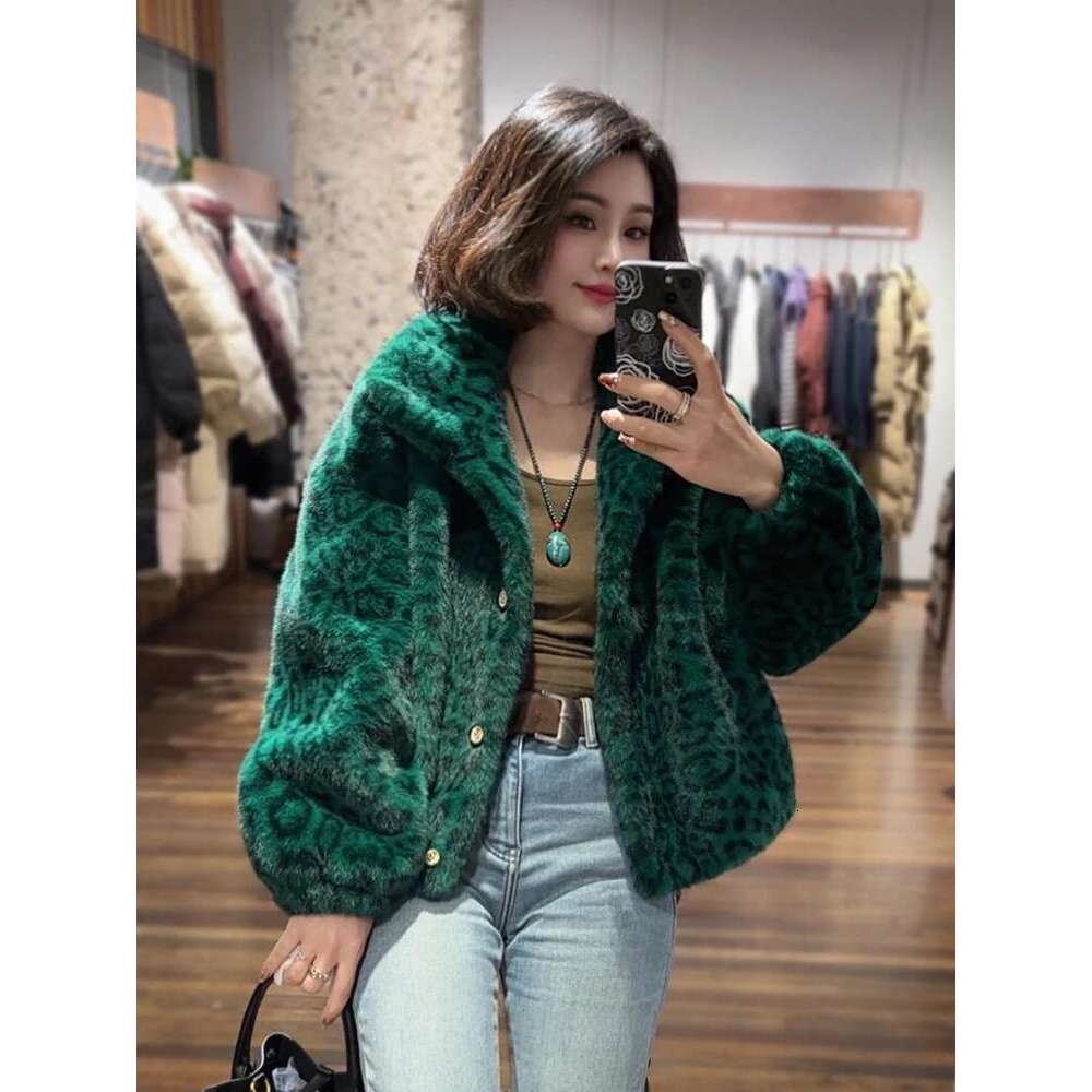 2024 Winter New Lapel Leopard Print Imitation Mink Jacket Women's Environmentally Friendly Fur Integrated Coats