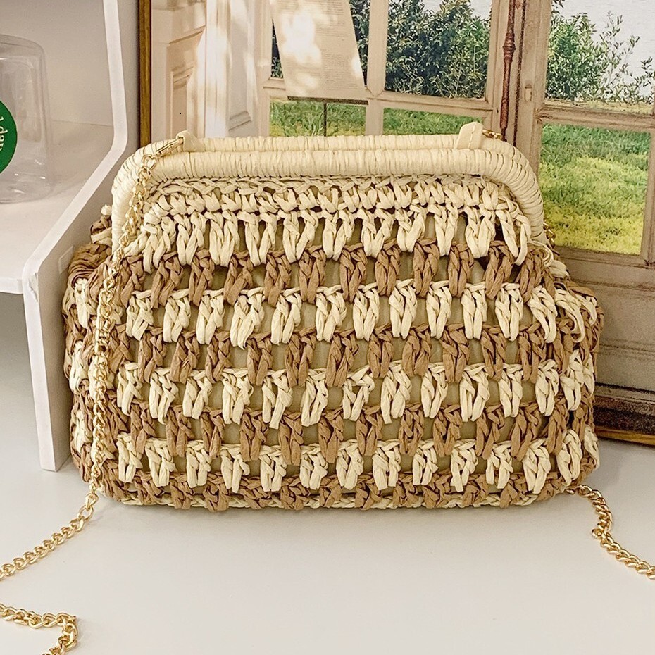 2025 Yuzi Woven Clutch Pleated Shell Straw Chain Crossbody Vacation Beach Bag for Women