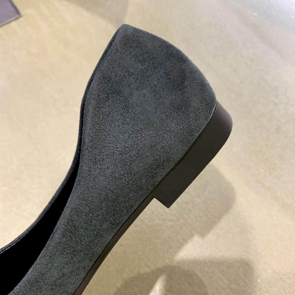 Designer Shoes 2025 New Summer Women's Flats - Korean Style Fashionable Soft Sole Anti-Slip Shoes, Trendy Daily Wear Breathable Comfort Flat Shoe