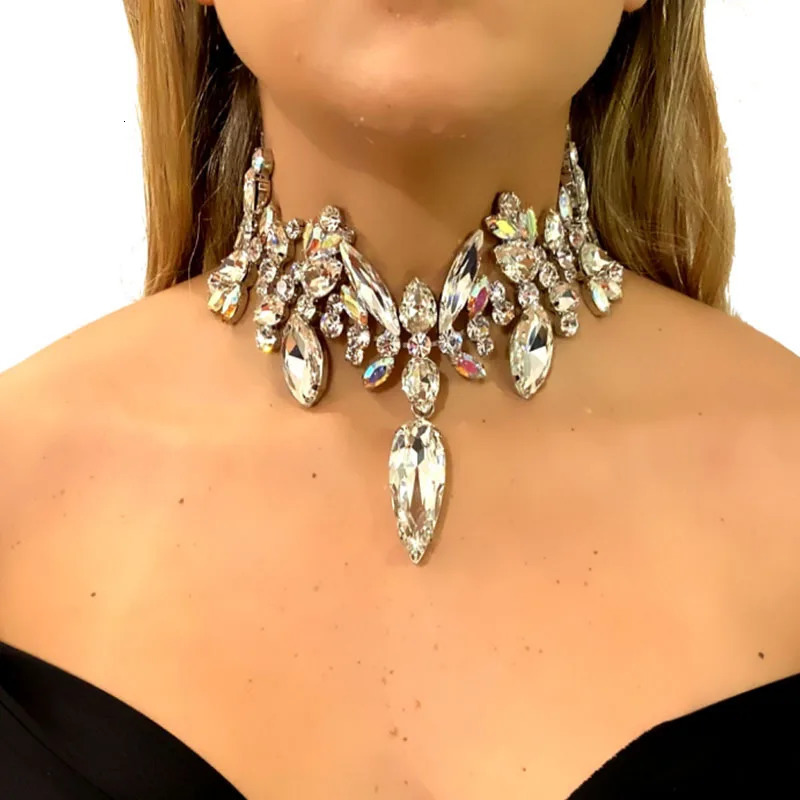 Shine Exaggerated Crystal Colorful Large Collar for Women Wedding Choker Statement Rhinestone Necklace Party Jewelry 250519