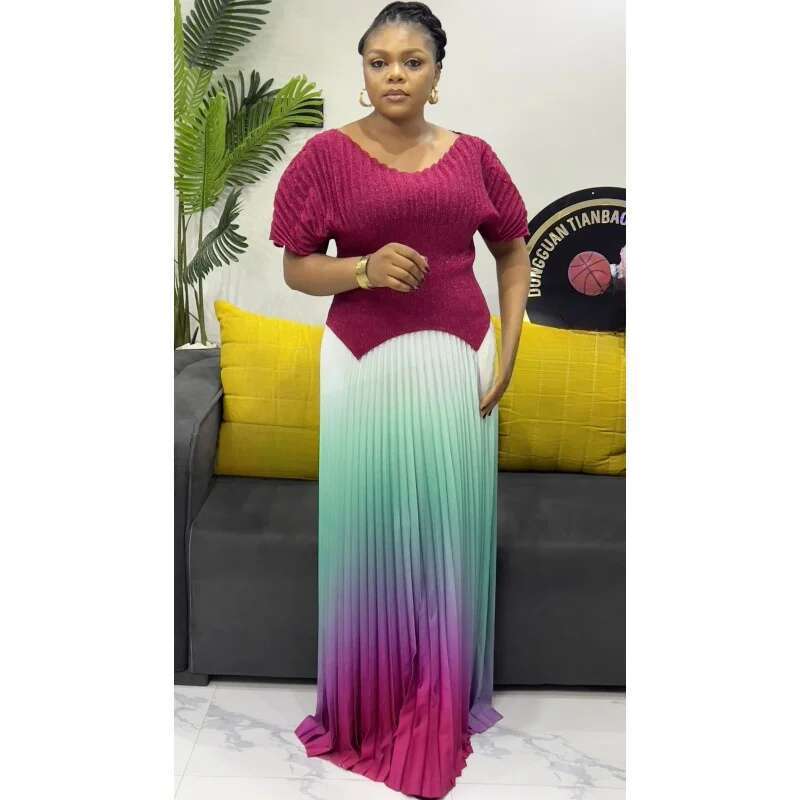 DUOSHA Pleated 2 Pieces Set Women Fashion V Neck Short Batwing Sleeves Irregular Hem T-Shirt + New Gradient Color Skirt