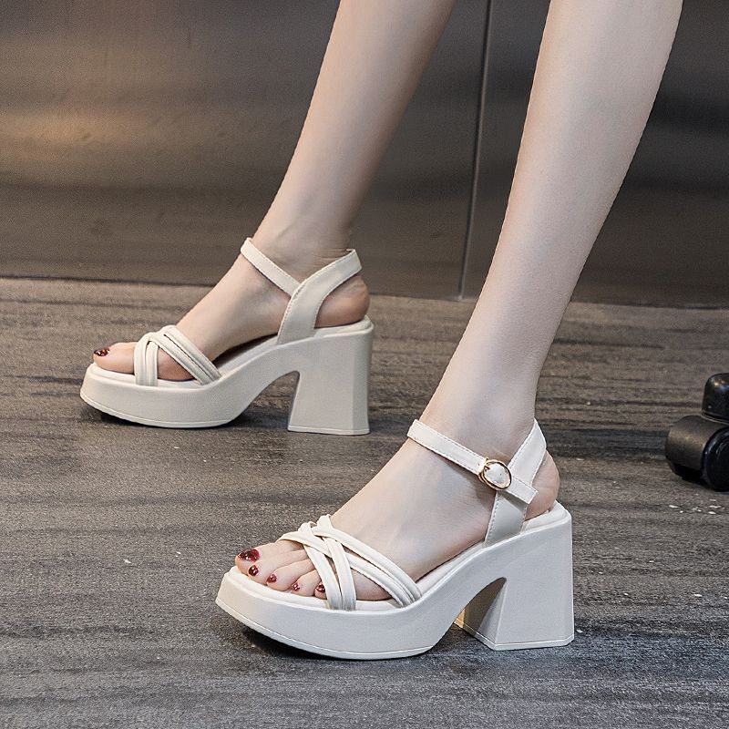 Rough heeled fairy style Roman sandals for women 2025 new summer outfit, anti slip and height increasing fashion, paired with skirts and high heels Dd