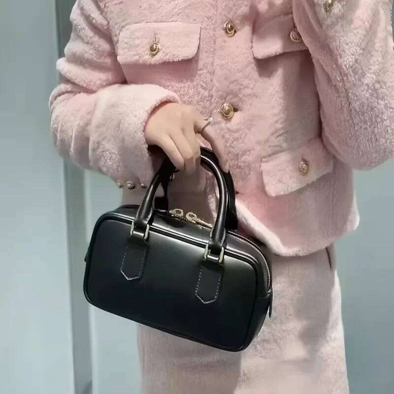 Fashion Diaper Bowling Shape for Women Messenger Handbag Crossbody Bags Ladies High Quality Shoulder Bag Purse and Handbags