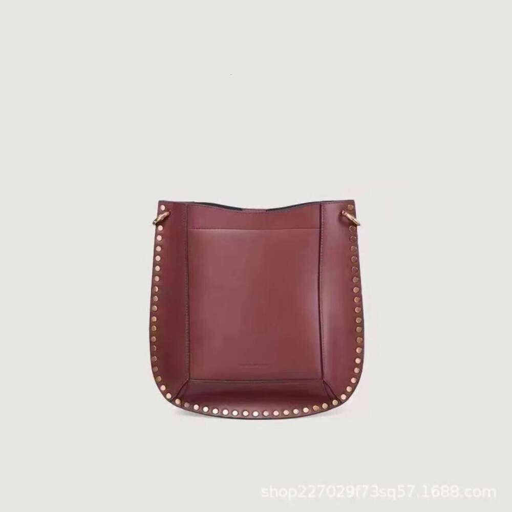 Women's Bags Designer European And American Retro IS Willow Nail Genuine Leather Shoulder Crossbody Bag, High-End Water Bucket Bag