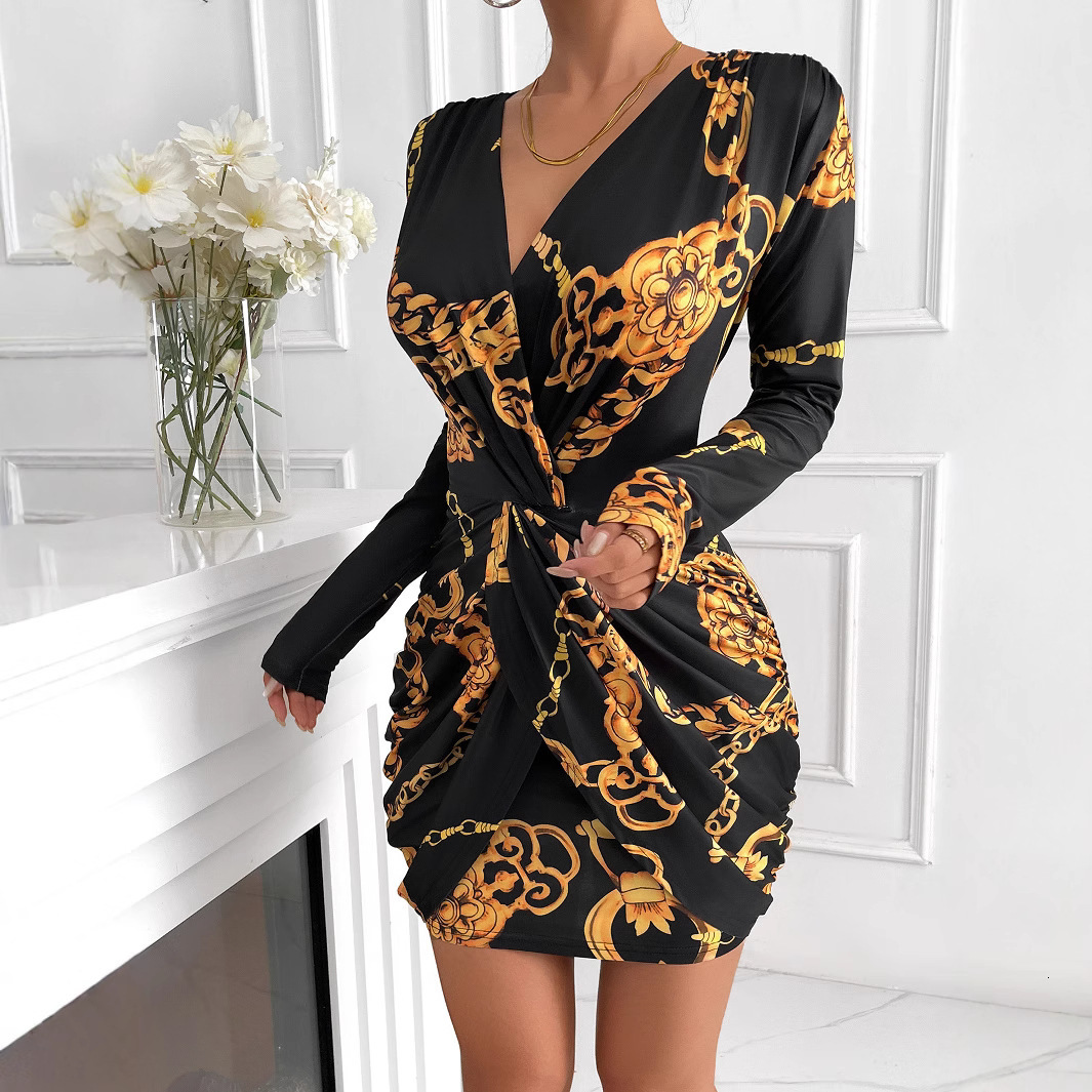 New womens dress with fashionable temperament printed long sleeved V-neck hip hugging elastic short skirt for banquet