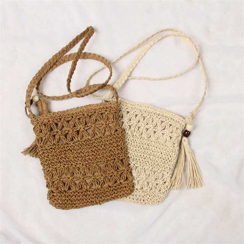 Casual Beach Straw Shoulder Bag Women Crossbody Bag All-match Handbag Square Shape Tassel Hollow Rattan Bag Fashion High Quality W250524