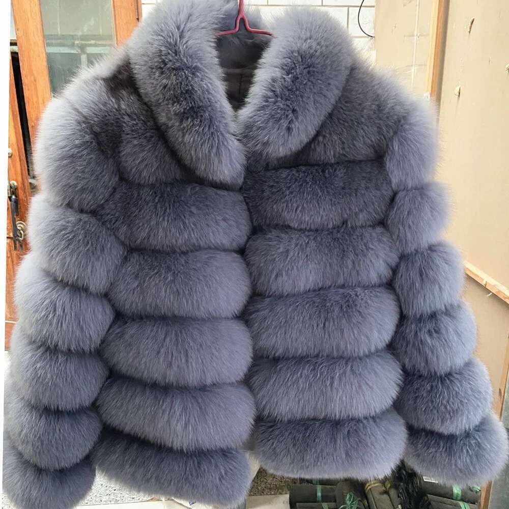 QUEENTINA Winter New Women's Cold Real Fox Fur Coat With Collar Especially Overcoat Leather Female Natural Plus Size 2023