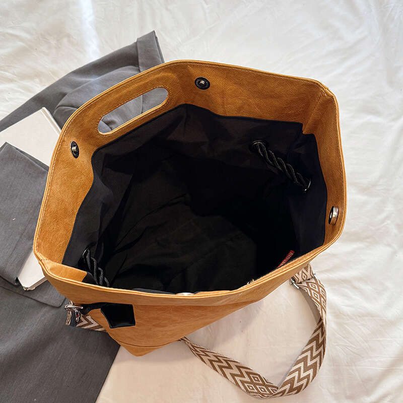 Colorful Hot Hot Strap Shoulder New Crossbody Premium Commuter Underarm Tote Women's Bag Classic bags