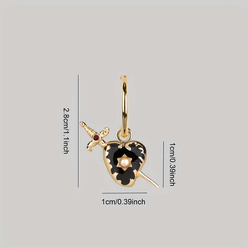 VOBIPY 1 Pair Vintage Unique Design Sensibility Black Heart Shaped Ear Clip Earrings Women's Fashionable Cross Border Style Jewelry