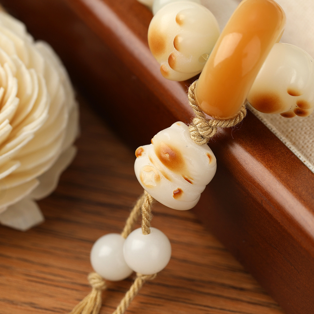 Chinese Handstring White Jade Bodhi Fortune Cat Style Bracelet Buddha Beads Cultural Toys Scenic Spots Temple