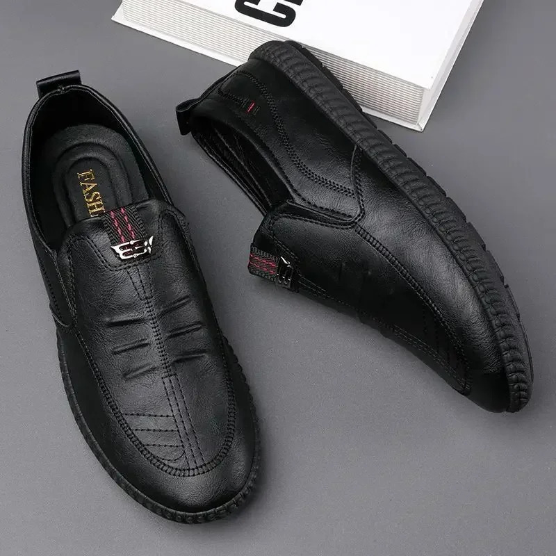 Men Leather Shoes Breathable Business Summer Slip on Loafers Man Casual Black Flats Driving Walking Moccasins 250526