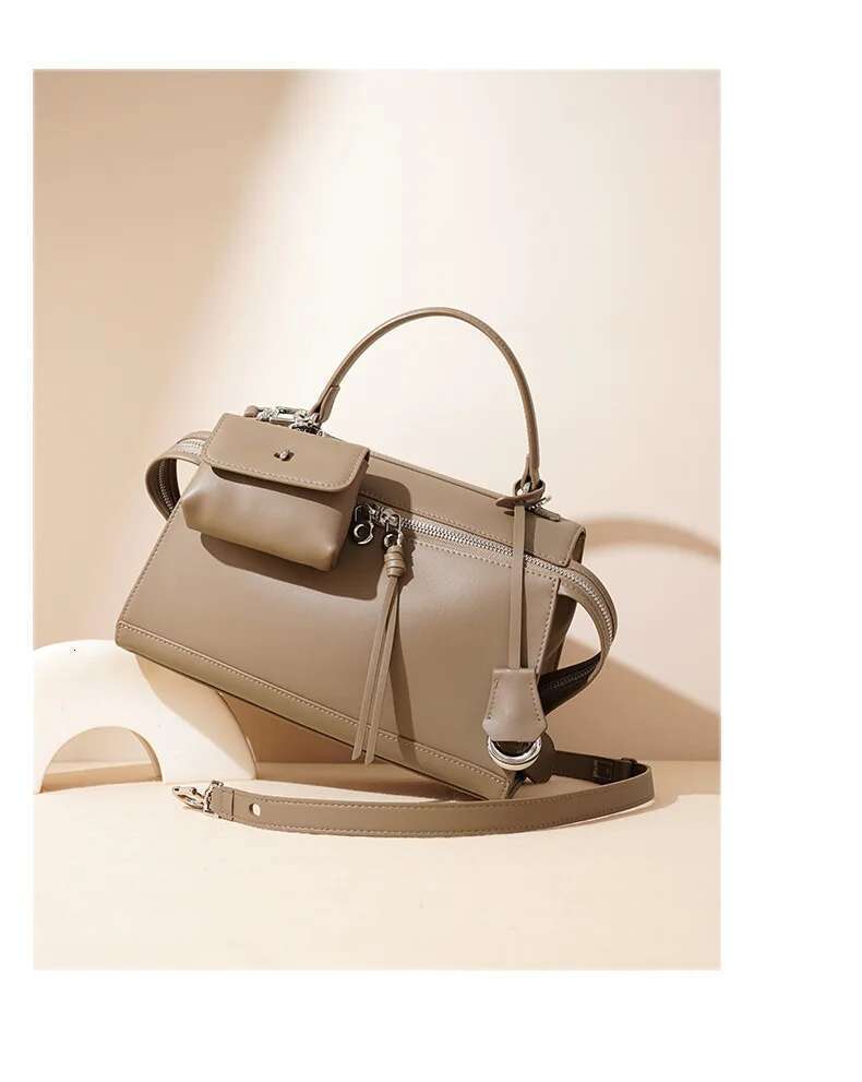 Women's Bag Large Capacity Crossbody Handbag Designer Original Brand Bags Handbags Bagutte Lady High End Bag