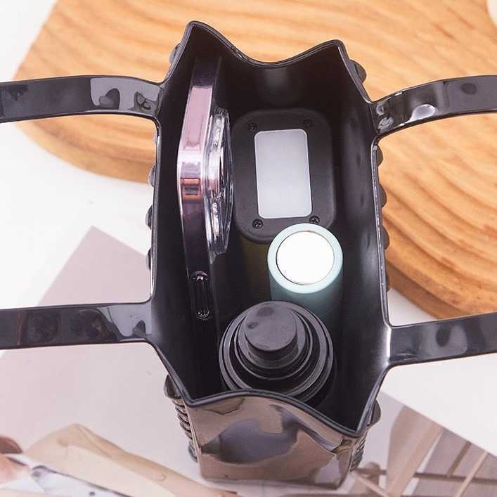 Pvc Jelly Bag Fashion and Versatile Rivet Vegetable Basket Durable and Easy to Wash Summer Womens Handbag