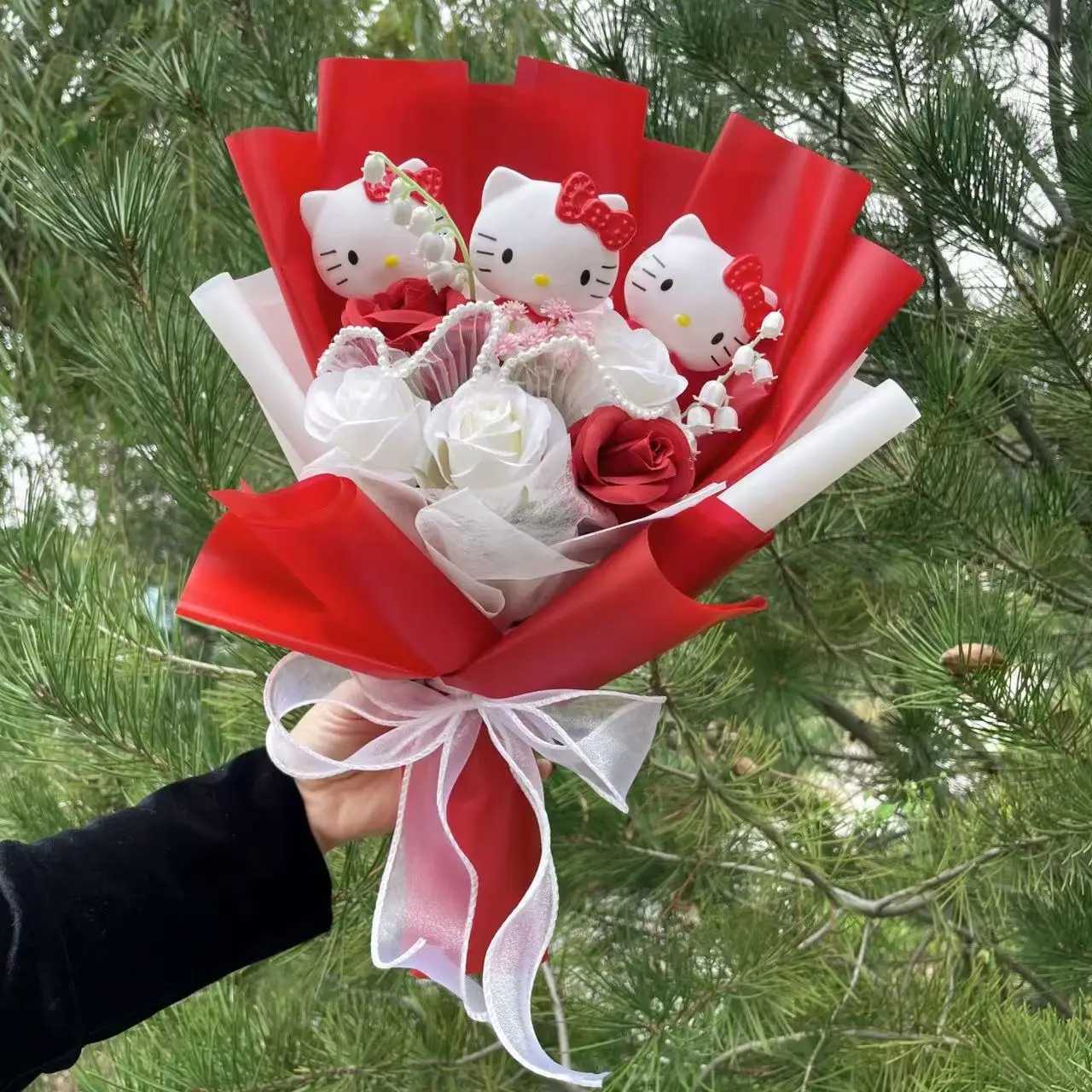Cartoon Vinyl Doll Hello Kitty With Artificial Flower Creative Bouquet Christmas Valentine Birthday Gifts For Girlsw250526