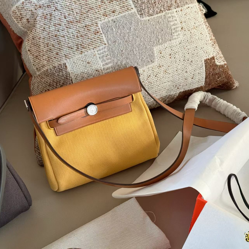 2025 new girls' shoulder crossbody bag, mobile phone bag with multiple colors to choose trendy styles