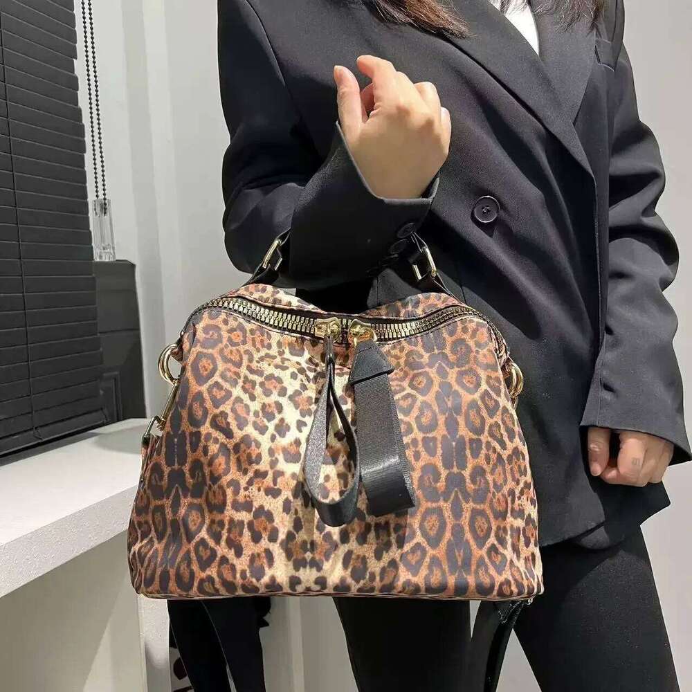 Women's Bags Designer Ladies' Fashionable Nylon Leopard Print Shoulder Bag For Daily Use, Lightweight Diagonal Cross Handbag