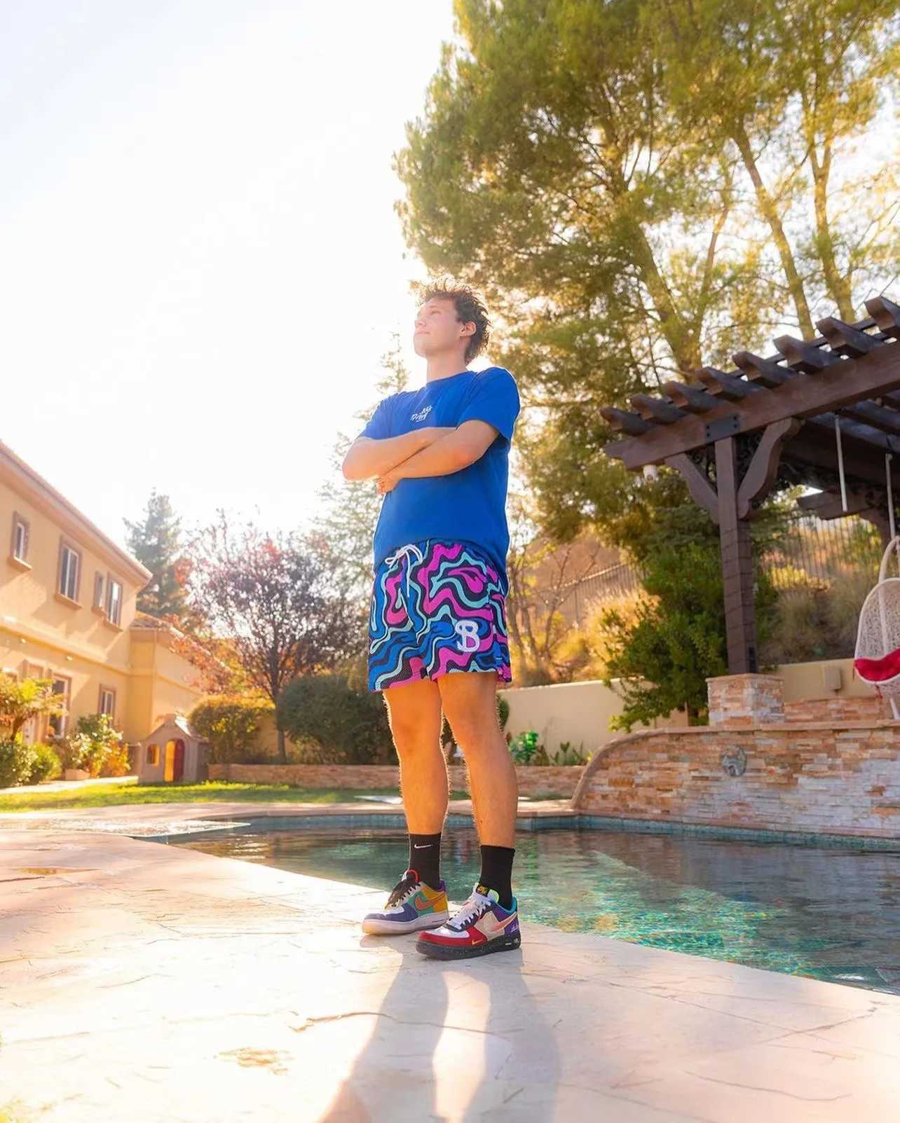 BKTSQD New Summer Mens Shorts Men and Womens Fashion Beach Seaside Sports Shorts Mesh Sports Quick-Drying Quarter PantsT250526