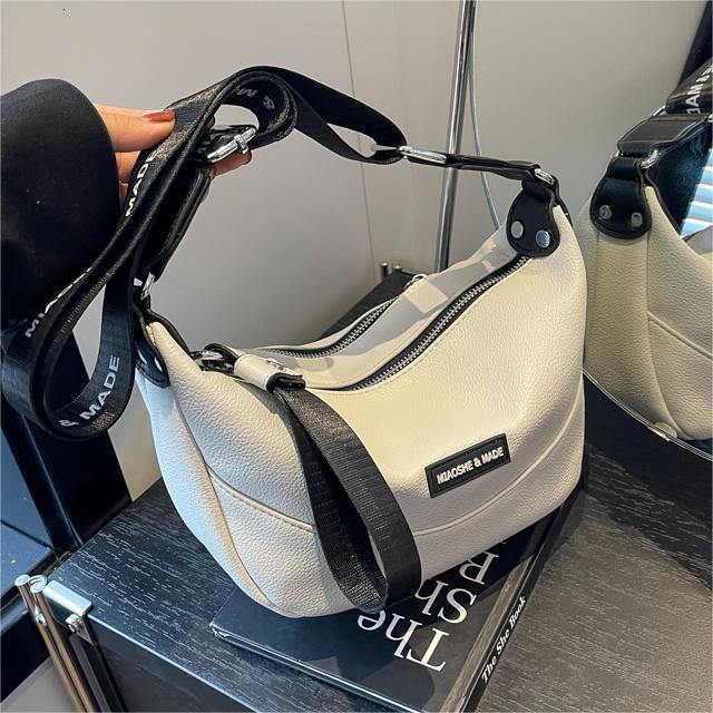 Free Shipping Designer Bag Women's Fashion Shoulder Bag 2025 New Simple Casual Style Multifunctional Dumpling Bag Crossbody Bag Mobile Shopping H