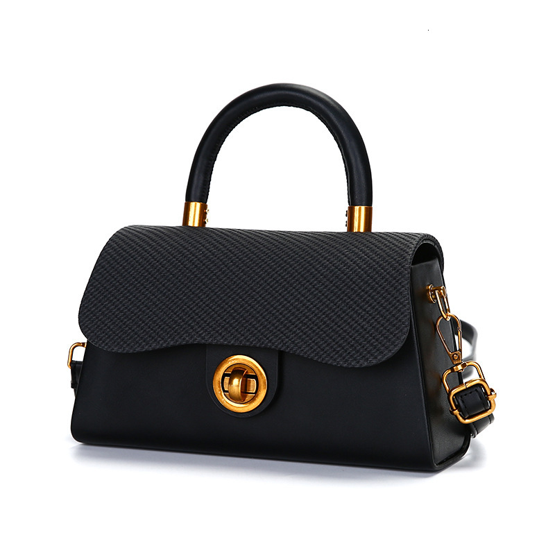 High quality brand high-quality new free designer bag crossbody bag high-end fashionable Western style commuting hand-held small square bag new free d