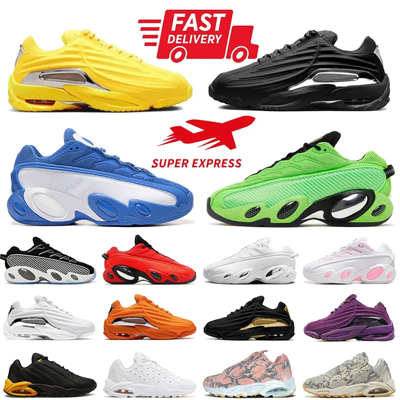 Designer Men Women Running Shoes Glide Sneakers Triple Black White Bright Crimson Green Strike University Gold Mens Trainers Sports Sneakers 36-45