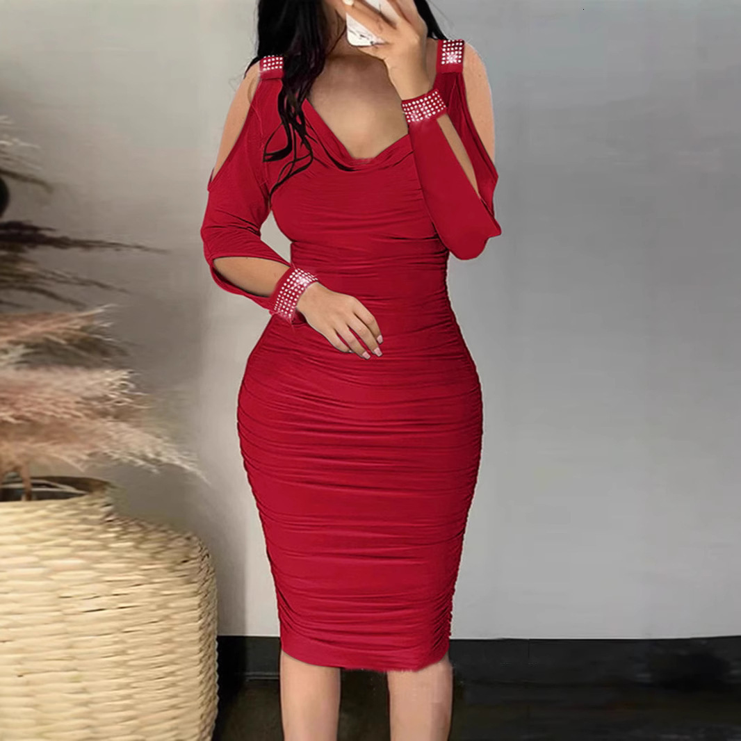 V-neck wine red banquet dress for women rhinestone solid color hollow out long sleeved dress
