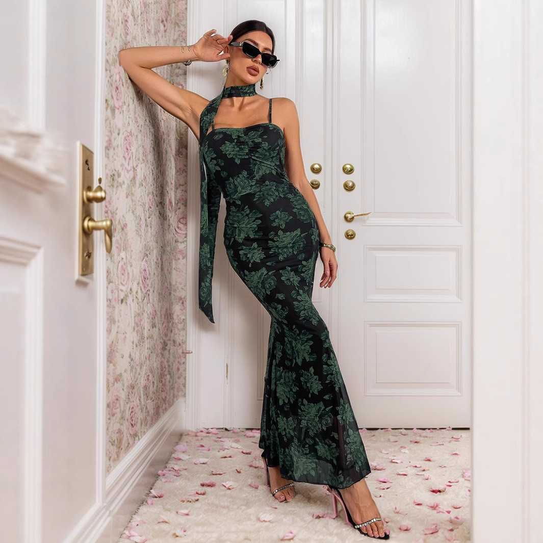 Summer 2025 new French style spicy girl slim fit dress with printed suspender skirt for women