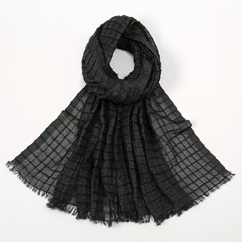 T806 solid color square wrinkled polyester long scarf Malay Indonesia hot selling gold and silver plaid scarf female