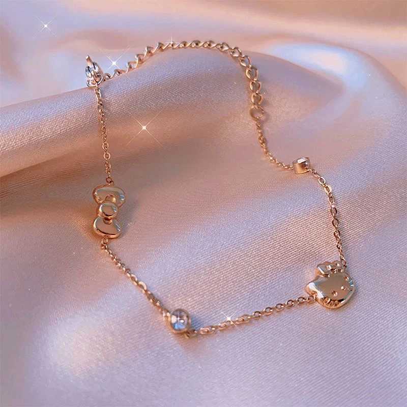 Sanrio Sweet Kawaii Hello Kitty Charm Bracelet Cartoon Cute Anime Wrist Chain For Girls All-match Jewelry Accessories Giftsw250526