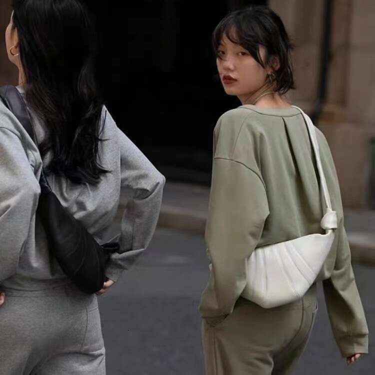 Croissant Sheepskin Single Shoulder Crossbody Chest Dumpling Niche Texture Genuine Leather Underarm Baguette Waist Bag
