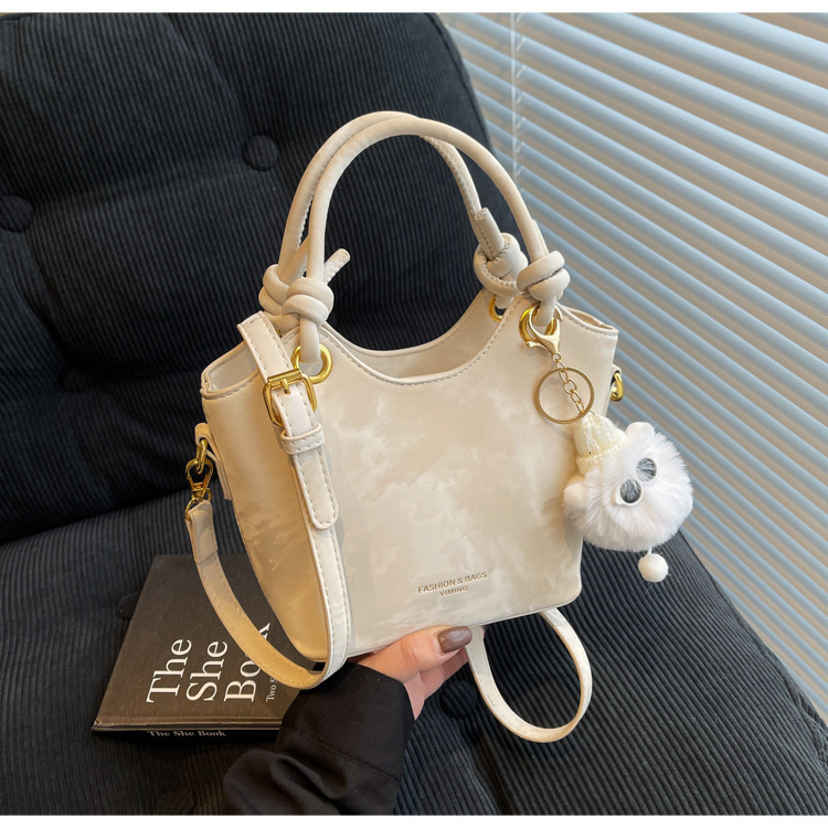 New Niche Design Handbag Women, High-End Versatile Fashion Bucket Bag, Commuter Shoulder Crossbody Bag for Ladies