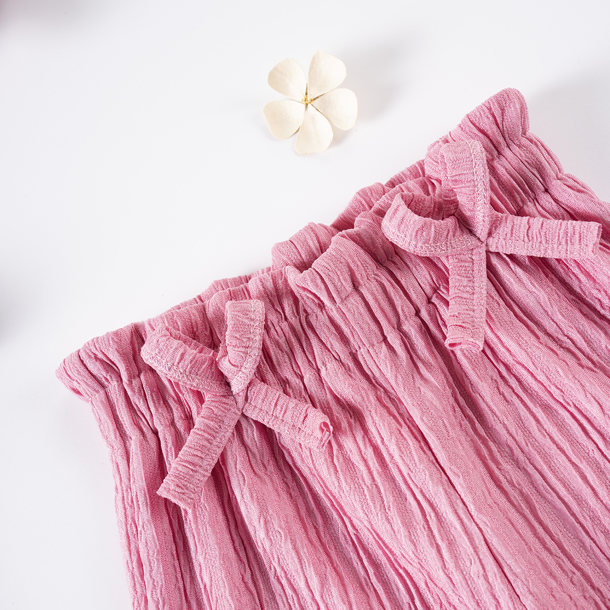 Baby girl summer set, comfortable short sleeved top and wide leg pants, casual and fashionable style, suitable for daily or party wear, suitable for o