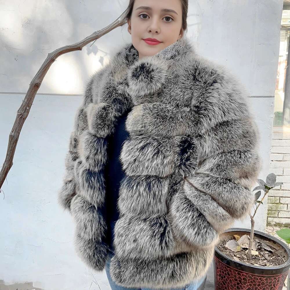 QUEENTINA Winter New Women's Cold Real Fox Fur Coat With Collar Especially Overcoat Leather Female Natural Plus Size 2023